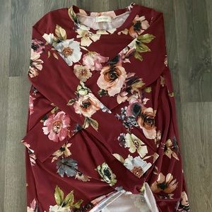 Floral long sleeve knot top